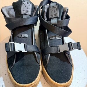 Puma Black Athletic Shoes with Tan Soles